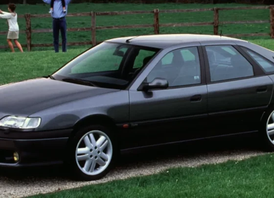 Renault Safrane Biturbo