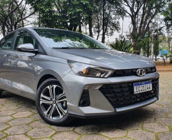 Hyundai HB20S preço sedãs carro popular